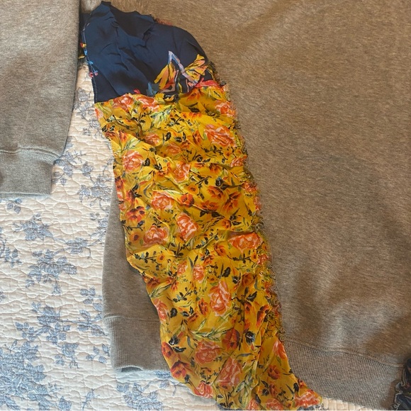 Free People She’s Just So Cute Oversized Floral Ruffle Sweatshirt Size Small - Picture 5 of 11